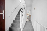 Stylish 3 Bedroom House - Parking - Garden - Great Barr - Netflix - Top Rated -121J - B&B