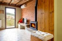 Allotjaments Plaça Major-Roure - B&B Santa Pau