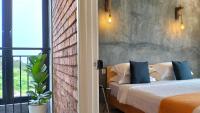 King Room with Spa Bath