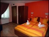 Camera Matrimoniale/Doppia con Letti Singoli