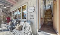 The Fifth - Stunning Luxury Rental in Downtown Highlands NC - Chambres d'hôtes Highlands
