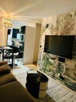 Appartement moderne vieille ville PARKING GRATUIT - B&B Annecy