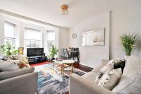 COSY 3BD LONDON ACCOM SLEEPs 6 - B&B