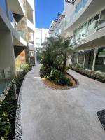 Spacious apartment 1 block from the beach - Bed and Breakfast Playa del Carmen