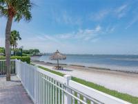 Waterfront Resort Condo w Beach - Ferienwohnung Saint Petersburg
