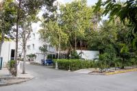 Modern Apt Tulum with 2 BDR Gym & Pool - Ferienwohnung
