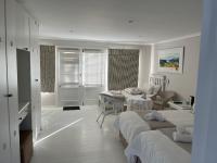 Luxury Triple Room
