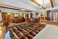 Manor House est. 1890 - B&B