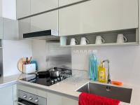 Apartamento de 1 dormitorio con balcón