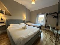 Double or Twin Room with Shared Bathroom