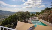 Villa Mimosa, climatisée avec Piscine et Vue Mer pour 10 personnes à La Londe-Les-Maures - B&B La Londe-les-Maures