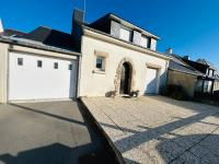 Maison ALIS 5 pièces 10 personnes à 100 mètres de la plage du Courégant - B&B
