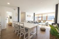 Holidays. Rosebud. 3 dormitorios & parking. 8 personas - B&B Sierra Nevada