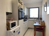 Appartement VUE MER avec WIFI, loggia, au centre de TREGASTEL - Réf 92 - B&B Trégastel