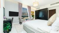 Regent Sea View 2BR Apartment JBR Beach Walk - next to Bluewater Island & Dubai Eye - Chambres d'hôtes Dubaï