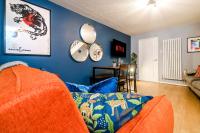 Stylish & Quiet Two-Bedroom House with Free Parking & Garden, Cwmbran - B&B Cwmbran