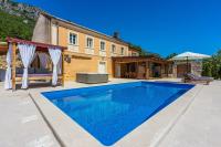 Atemberaubende Villa mit Whirlpool, Meerblick, Billard, Ping-Pong, Privatpool, Grill - Chambres d'hôtes Bribir