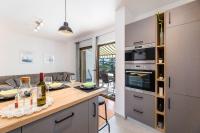 Bezauberndes Apartment nur 150 Meter zum Strand mit Meerblick, Grill, WiFi - B&B Selce