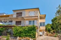 Reizendes Apartment mit Meerblick, privater Terrasse, Sonnenschutz, Waschmaschine - Chambres d'hôtes Crikvenica
