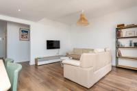Costa 014 - B&B Almada