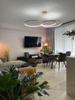 Stylowy apartament przy rezerwacie - B&B Varsavia