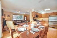1 Mi to Sugarbush Resort Dog-Friendly Home! - B&B Waitsfield