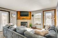 Walk to Lifts Brian Head Condo with Ski Locker! - B&B
