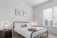 Serene Condo 1Bd1Ba Pool w Golf - B&B Austin