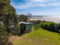 33 Lakeview Drive - B&B