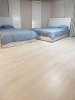 Vierbettzimmer mit Balkon