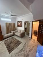 Bengaluru family home stay - B&B