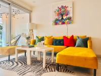 Espectacular departamento/estacionamiento, 3 TV’s - B&B
