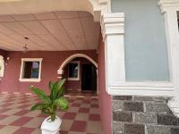 The Republic Guesthouse - B&B Ota