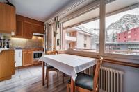 Apartment with Bathroom