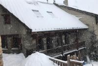 Chalet les Aurores au coeur du village La Grave - Chambres d'hôtes La Grave