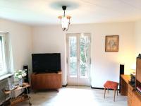 Apartment mit 3 Schlafzimmern und Balkon