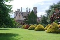 B&B Cheltenham - Manor by the Lake - Bed and Breakfast Cheltenham