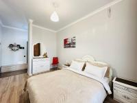 Уютные апартаменты возле Барыс Арены - B&B Astana