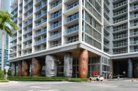 Wonderful 2/2 Condo at Icon Brickell With Pool - B&B Miami