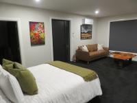 Broadwater Farm Accommodation - Bed and Breakfast