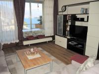 Attico Monte Carlo by Fewotessin - B&B Brissago