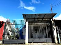 Casa Matiza, 7 min SJO airport, free parking, AC - B&B
