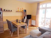 Apartment mit 2 Schlafzimmern und Balkon