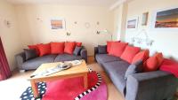 Apartamento de 2 dormitorios con balcón
