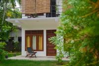 Friends Coliving Mirissa - B&B