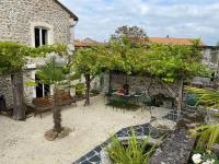 Maison de Reves in Piéguts Pluviers - B&B Piégut-Pluviers