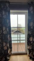 Super Ferienwohnung mit zwei Schlafzimmern und Fitnessraum süd-östlich von München - Chambres d'hôtes Pfaffing