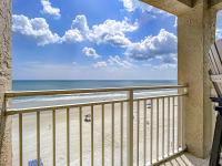 Gorgeous Beachfront Condo - Quiet Complex - PH6A - Ferienwohnung New Smyrna Beach