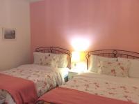 Standard Double Room with Shared Bathroom