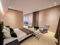 King Room with Garden View